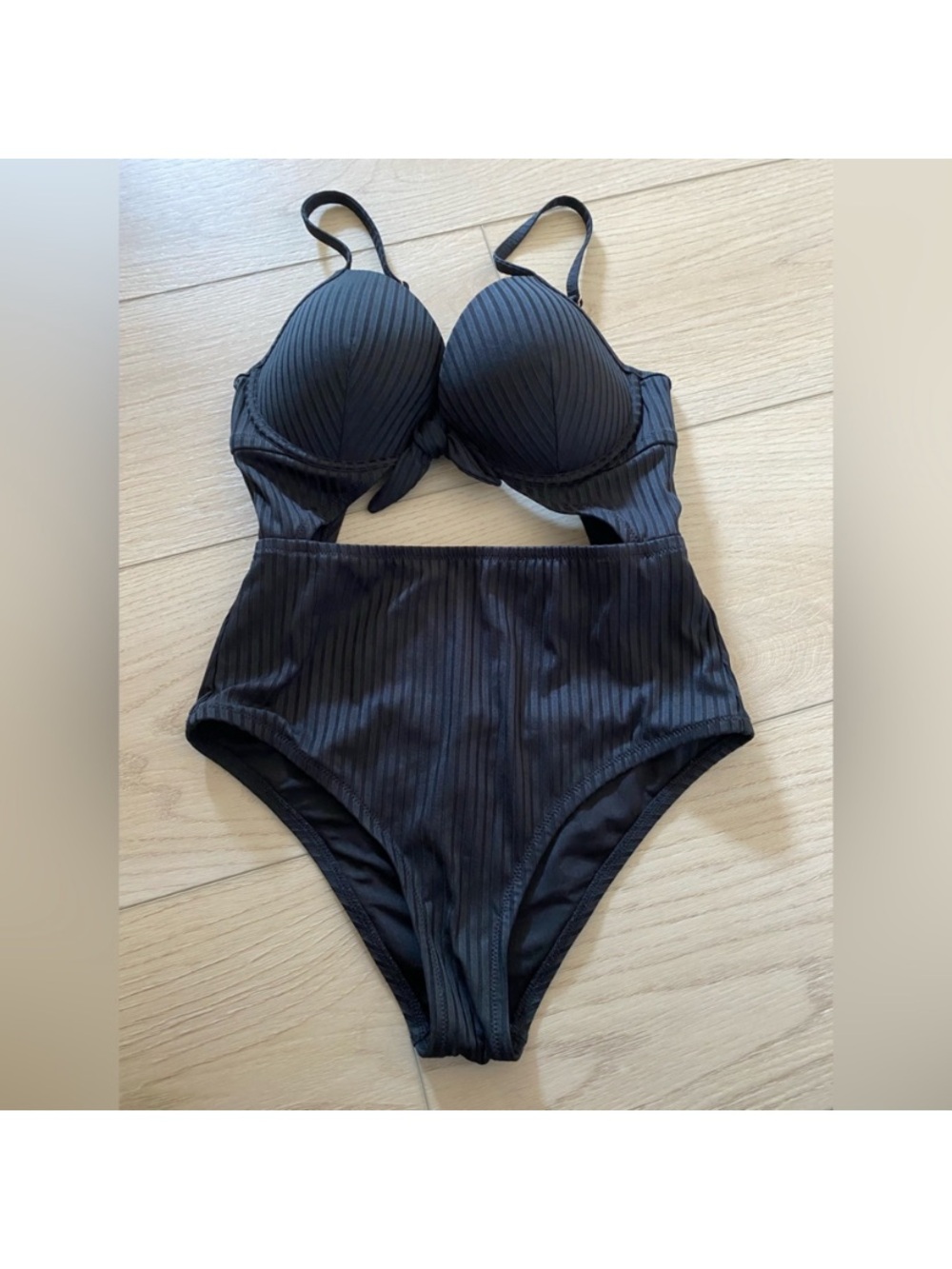 Shade & Shore Black Ribbed swimsuit